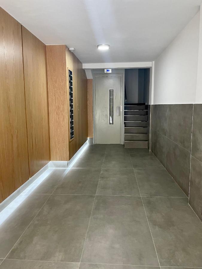 Home Las Burgas D&C Оуренсе Екстериор снимка