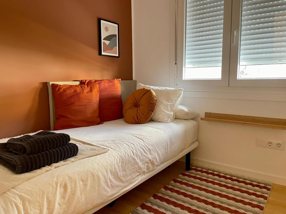Home Las Burgas D&C Оуренсе Екстериор снимка